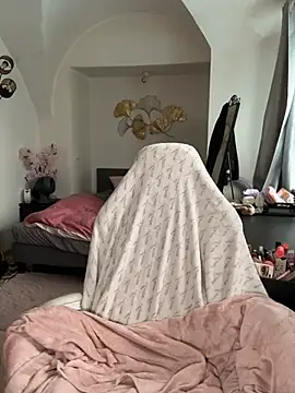 barbiplaymate online show from 07/14/26, 12:11