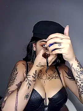 AteneaRockstar04 online show from 04/14/26, 03:23