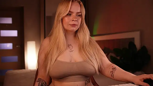 LisaLove3 online show from 07/01/26, 07:43
