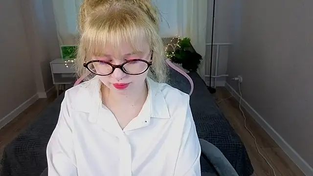 Helen Carson online show from 05/26/26, 12:06