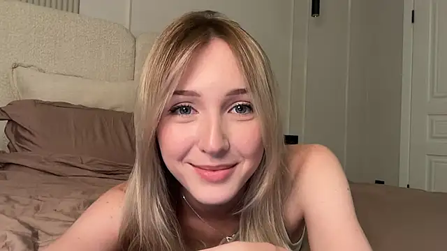 Kattie Petite online show from 07/09/26, 05:06