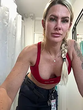 Savannah Rae online show from 05/11/26, 07:22