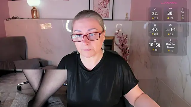 Alexandra Kind online show from 05/02/26, 08:25