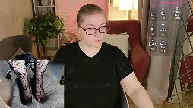 Alexandra Kind online show from 06/02/26, 01:46