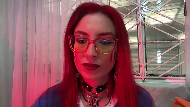 Queenscarlettsecret online show from 07/09/26, 02:54