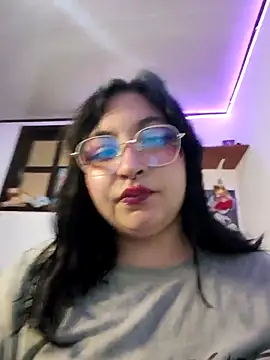 kaori sama uwu online show from 04/29/26, 07:42