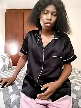 Slender012 online show from 05/09/26, 05:56