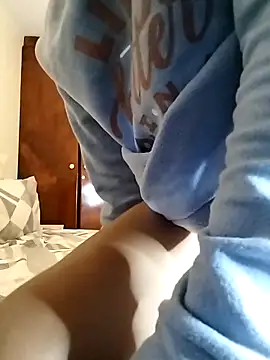 Slender012 online show from 05/16/26, 11:36