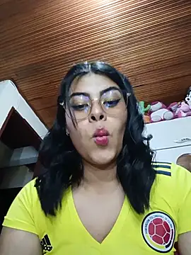 Snapshot of SOFIA-11_ chatting on 06/01/26, 10:11 SOFIA-11 online show from 06/01/26, 10:11
