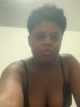 Jennifer3096 online show from 04/14/26, 09:21