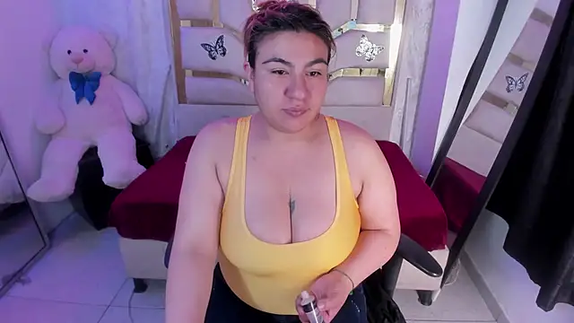lina angels online show from 05/21/26, 09:00