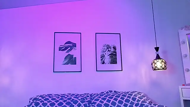 kyliejenner vg online show from 04/28/26, 02:27