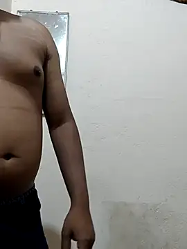 hot boy995 online show from 05/31/26, 07:37