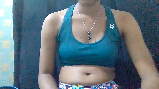 Tessy- online show from 06/24/26, 05:01