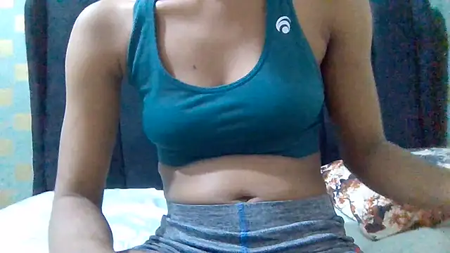 Tessy- online show from 06/29/26, 12:39