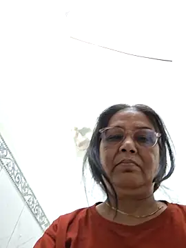 Shalini3456 online show from 04/27/26, 07:45