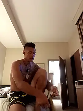 Daddyb00m online show from 04/15/26, 08:21