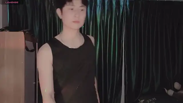 Zz YuunaSSquart zZ online show from 04/25/26, 08:06