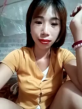 Elena Mia online show from 05/18/26, 05:52