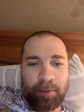 gayboyx77 online show from 05/04/26, 07:32