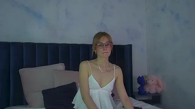 GraceHudsons online show from 06/02/26, 04:14