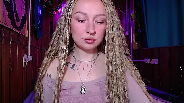 Mimi-Deep online show from 05/15/26, 07:48