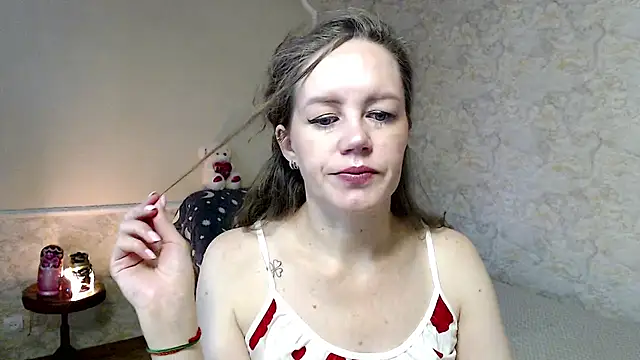 Fern Lust online show from 06/23/26, 09:18