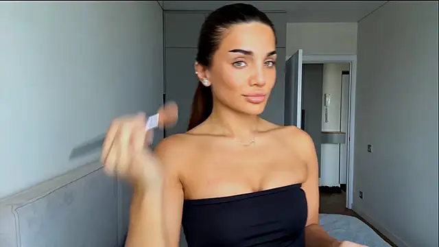 MelindaReny online show from 06/08/26, 10:04