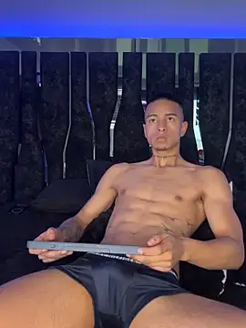 willclayy online show from 05/03/26, 02:56