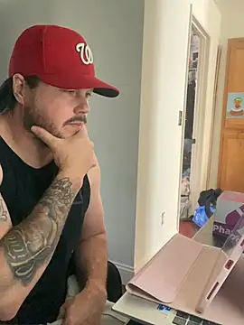 Snapshot of guerritoChulo89 chatting on 04/16/26, 03:35 guerritoChulo89 online show from 04/16/26, 03:35