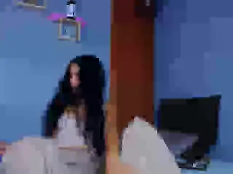 noraima  online show from 04/15/26, 09:48