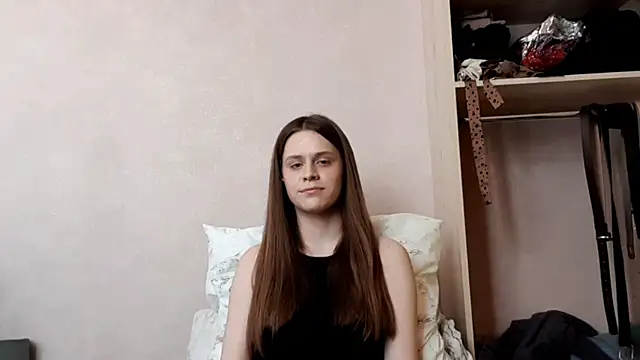 Snapshot of CyberLush chatting on 04/16/26, 07:09 CyberLush online show from 04/16/26, 07:09