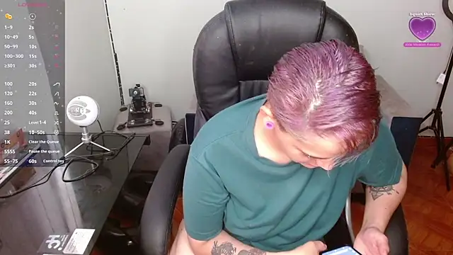 Liam iker online show from 05/28/26, 05:32