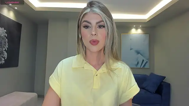 MiaSilvaX online show from 05/30/26, 11:18