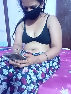 binnik216 online show from 04/30/26, 06:58