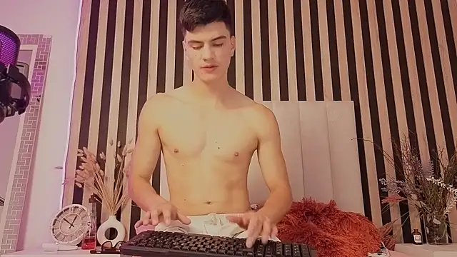 LeoTease online show from 05/01/26, 07:18