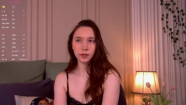 Suzaneey online show from 05/01/26, 06:23