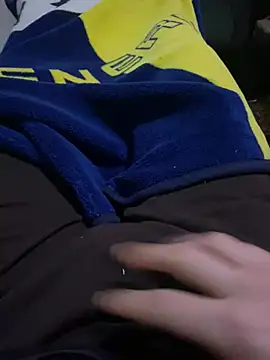 youngdick13 online show from 04/16/26, 07:03