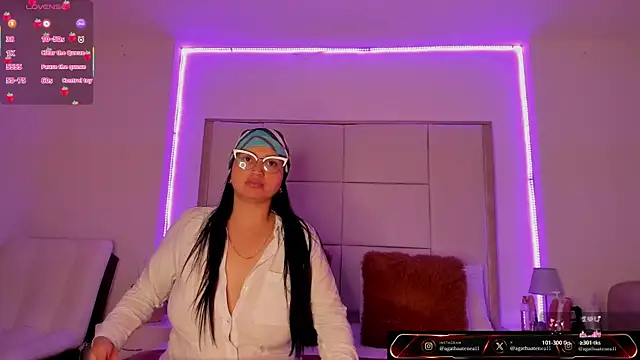 Agatha Atenea11 online show from 05/01/26, 02:27
