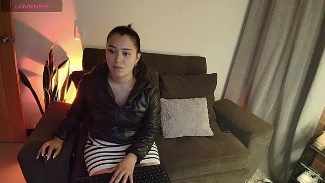 Alyssa and DAngelo online show from 07/10/26, 02:49