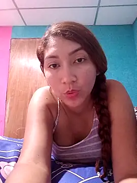 Chantal fresitaz  online show from 04/17/26, 04:21