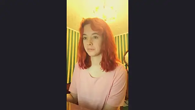 amberrrdolll  online show from 05/04/26, 11:01