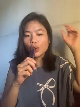Haniichan online show from 05/21/26, 01:23