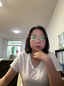 lisha521 online show from 06/01/26, 12:45