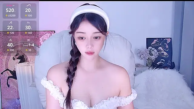 Moon-66 online show from 06/14/26, 03:03