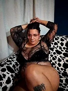 DulceLaraOk online show from 04/21/26, 12:23