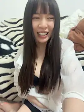 nide-baby online show from 05/26/26, 02:24