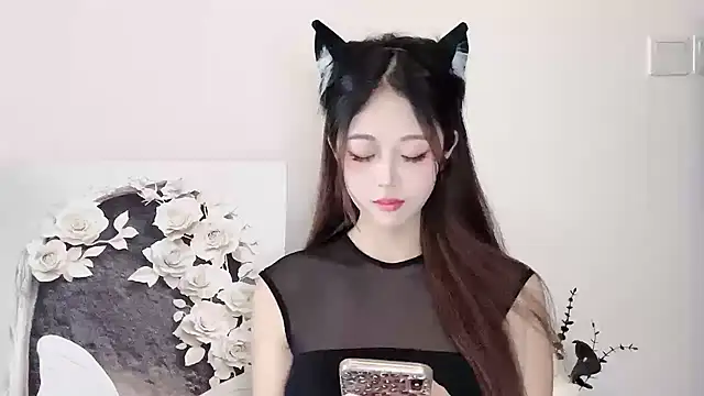 KiKi-011 online show from 05/21/26, 06:53