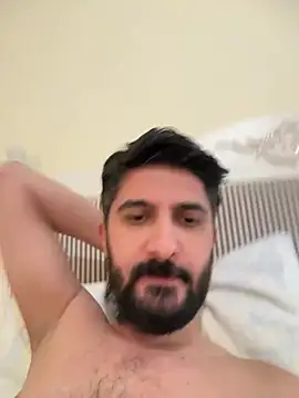 Snapshot of fatihbry657 chatting on 04/26/26, 11:19 fatihbry657 online show from 04/26/26, 11:19