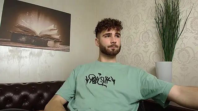 KyloEast online show from 05/19/26, 05:14